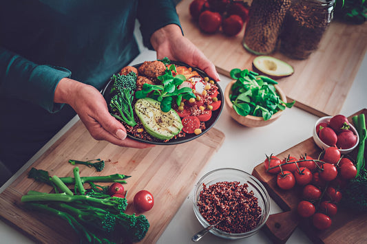 Superfoods and Adaptogens: Boosting Your Body's Resilience Naturally