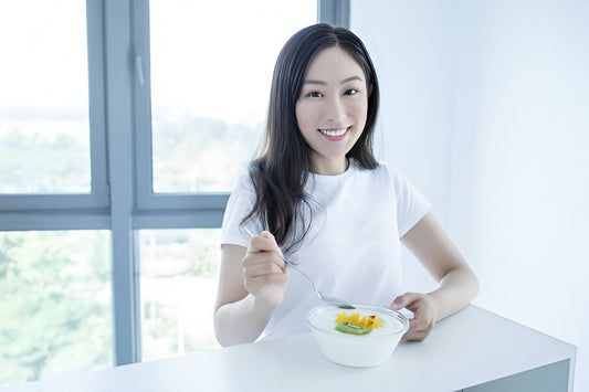 The Role of Antioxidants in Anti-Aging: Natural Sources to Boost Your Skin Health